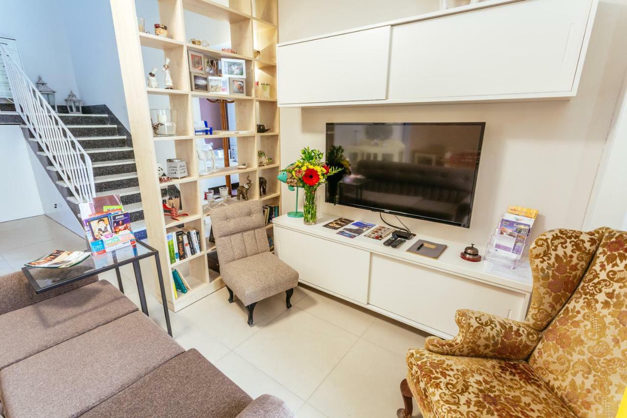 Ghand In-Nanna B&B Mellieha Bagian luar foto